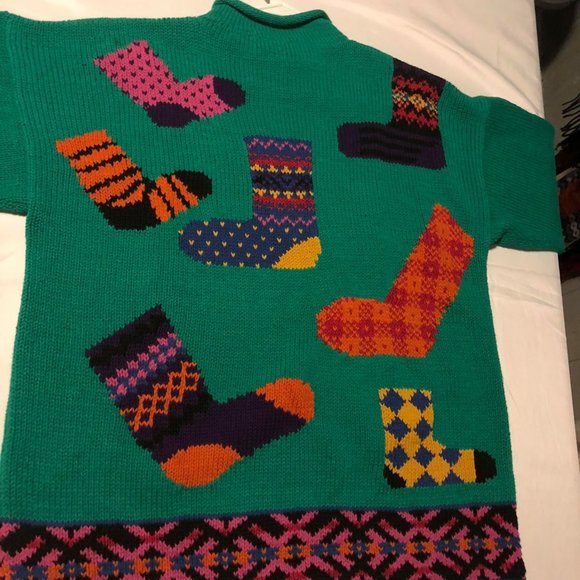 Women's Holiday Sweater Size M - Picture 2 of 5